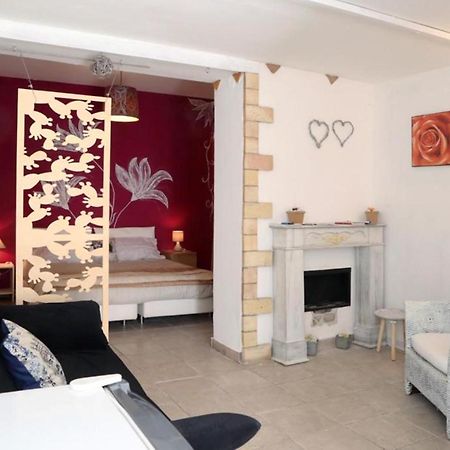 La Scalinata Home Apartment 칼타기론 외부 사진