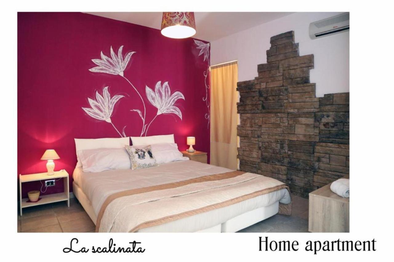 La Scalinata Home Apartment 칼타기론 외부 사진